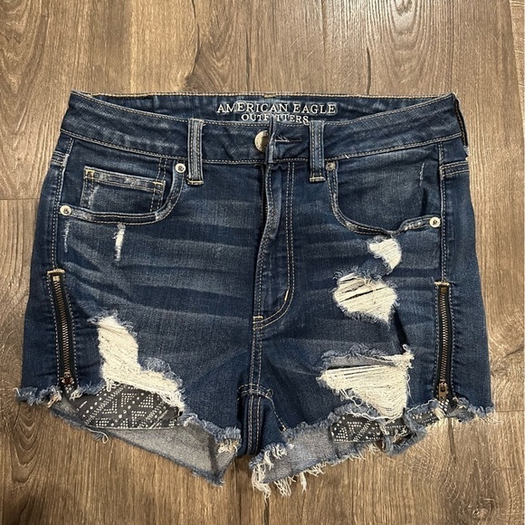 American Eagle Jeans Super Hi-Rise Shortie Womens Denim Raw Hem Zippers Shorts 6 - Picture 1 of 13